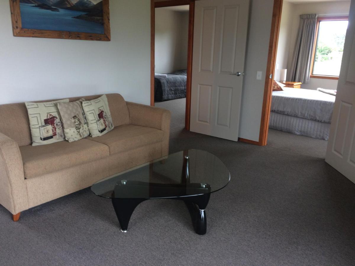 Acheron Cottages Manapouri Ngoại thất bức ảnh